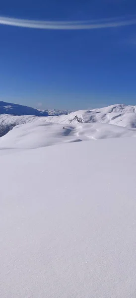 Neve Montanha Fundo Ensolarado Paisagem Meteorológica Inverno Foto Alta Qualidade — Fotografia de Stock