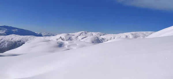 Neve Paesaggio Invernale Con Cielo Blu Norway Foto Alta Qualità — Foto Stock