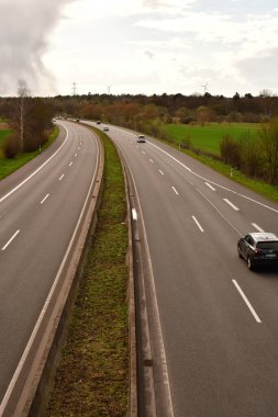 Otoyol trafiği, Alman Otobanı, hızlı ulaşım lojistiği. Yüksek kalite fotoğraf