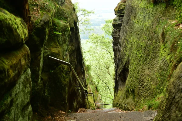 サクソンスイスの山砂岩の自然岩ドイツのランドマーク 高品質の写真 — ストック写真