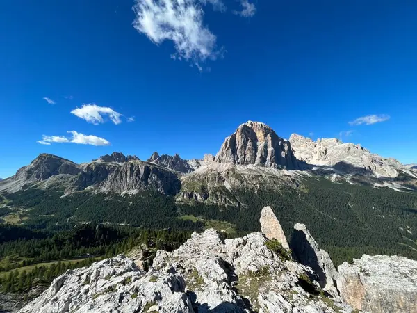Panorama Alpino Dolomitas Verano Hermoso Fondo Roca Foto Alta Calidad — Foto de Stock