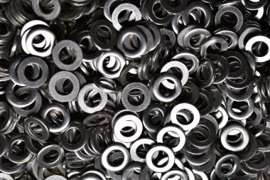 Yıkama arka planındaki metal donanım rengini parlatıyor. Yüksek kalite fotoğraf