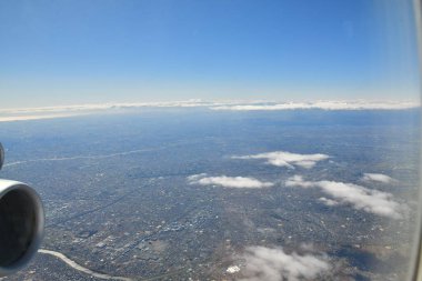 Uçak Jet Motor Kanadı 'ndan Tokyo Bölgesi' ne. Yüksek kalite fotoğraf