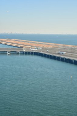 Japonya Tokyo Haneda Havaalanı 'ndaki pist. Yüksek kalite fotoğraf