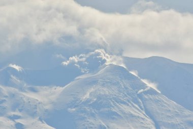 Biei Hokkaido Japon Buhar Bulutu yakınlarındaki aktif Vulcano. Yüksek kalite fotoğraf