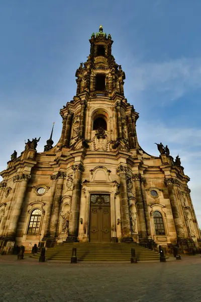 Frauenkirche Dresden Almanya, sabah vakti. Yüksek kalite fotoğraf