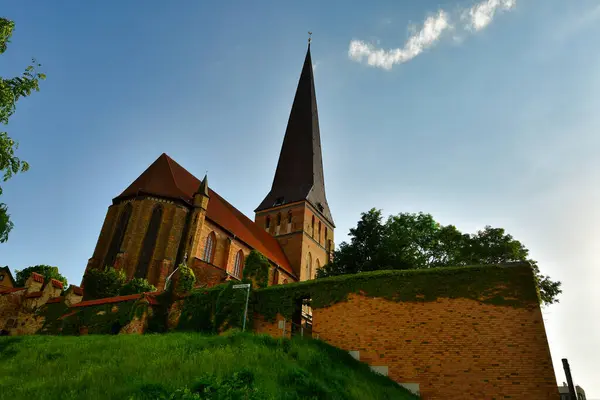 Rostock şehri mimarisi antik Almanya kıyıları. Yüksek kalite fotoğraf