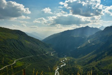 Alp Yolu Grimsel Geçidi Alpleri Avrupa Furkapass dağ manzarasına sahiptir. Yüksek kalite fotoğraf