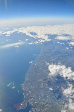 Bulutlar Bulutlu Uçak Pencere Görünümü Gökyüzü Uzay Dünyası. Yüksek kalite fotoğraf