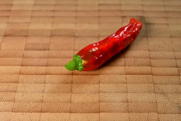 Fresch Bell biberleri kesilmiş arka planda organik ev yapımı sebze. Yüksek kalite fotoğraf