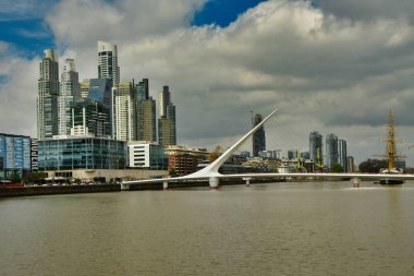 Buenos Aires Köprüsü Arjantin Limanı simgesi. Yüksek kalite fotoğraf