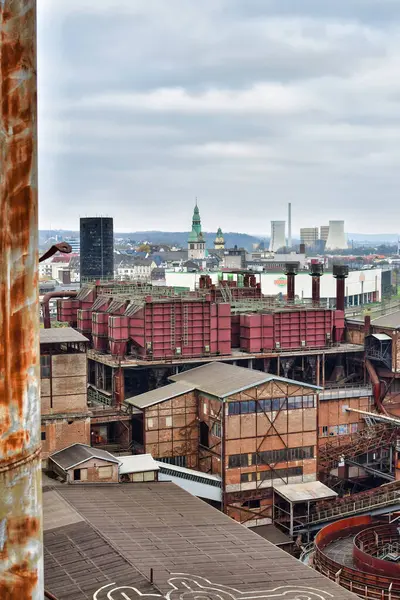 Dünya Mirası Voelklinger Huette Demir Fabrikası tarihi çelik fabrikası. Yüksek kalite fotoğraf