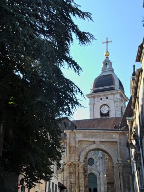 Besancon, Ağustos 2022 - Besancon 'un güzel şehrini ziyaret edin
