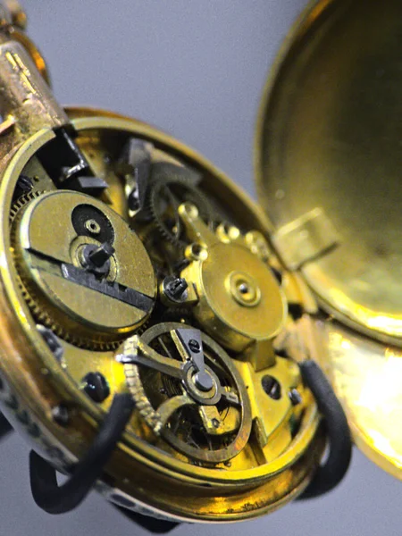 Équipement Pour Mesurer Temps Mécaniquement Aide Engrenages Montre Pendule Horloge — Photo