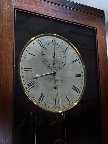 Urządzenia Mechanicznego Pomiaru Czasu Pomocą Przekładni Zegarek Wahadło Zegar Comtoise — Zdjęcie stockowe