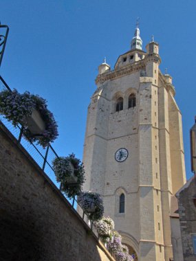 Dle, Ağustos 2022 - Franche-Comt Burgundy 'deki güzel Dle kasabasını ziyaret edin - Louis PastEUR' nun doğduğu yer