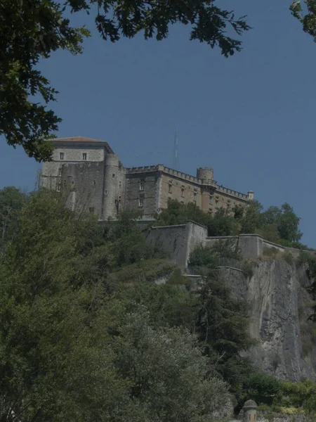 法国格里诺布尔 2022年6月 游览阿尔卑斯山中央美丽的格里诺布尔市 — 图库照片