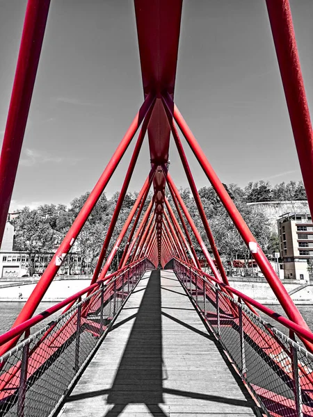 法国里昂 2022年4月16日 通过河上大桥发现里昂市 — 图库照片