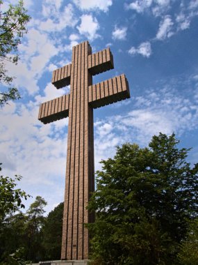 Colombey-les-Deux-eglises, Ağustos 2022 - General De Gaulle Anıtı 'nın ziyareti - Lorraine Haçı üzerine görüş