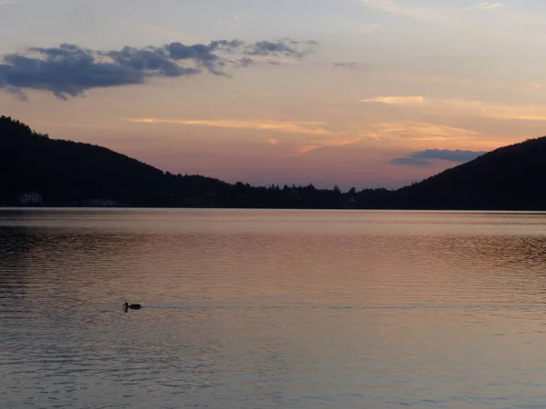 Gerardmer 2020年8月 Gerardmer市之旅 带着八月的日落游览Vosges山脉中央美丽的湖泊 — 图库照片