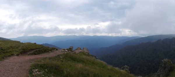法国Le Honeck 2020年8月 远足至位于沃塞斯山脉的Honeck山 1363米 — 图库照片