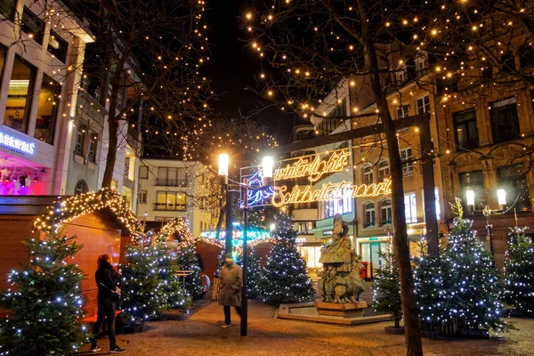 リュクサンブール 2019年12月 お祝いの季節の間にルクセンブルクの美しい都市を訪問 — ストック写真