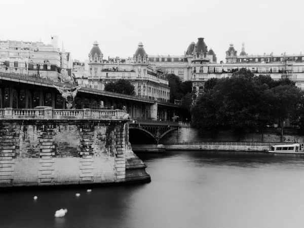 2019 フランスの首都パリの美しい都市への訪問 — ストック写真