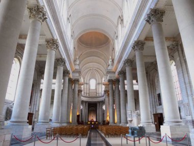 Arras, Aralık 2017: Muhteşem Arras katedralinin içinde