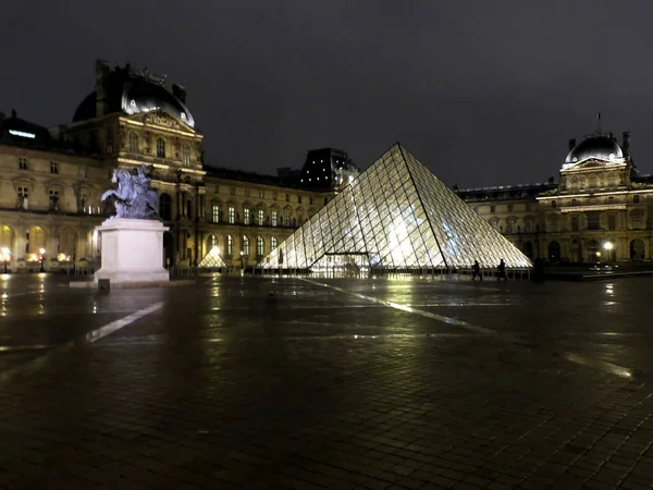 Paris Frankreich Juli 2018 Louvre Museum — Stockfoto