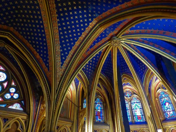 Paris, Fransa - Temmuz 2018: Sainte Chapelle