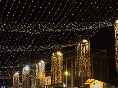 Lige, Aralık 2022: Şenlik döneminde Belçika 'nın güzel Lige kentini ziyaret edin