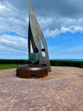 Ouistreham, Ağustos 2023 - Kieffer komandosunun 6 Haziran 1944 'te karaya çıktığı güzel Ouistreham şehrini ziyaret edin. Kumsal manzarası