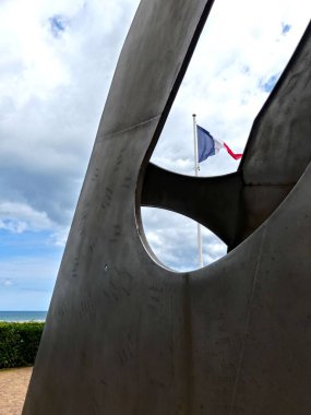 Ouistreham, Ağustos 2023 - Kieffer komandosunun 6 Haziran 1944 'te karaya çıktığı güzel Ouistreham şehrini ziyaret edin. Kumsal manzarası