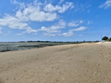 Ile d 'Aix, Ağustos 2024 Fransa' nın Atlantik kıyısındaki görkemli Ile d 'Aix' i ziyaret edin. 