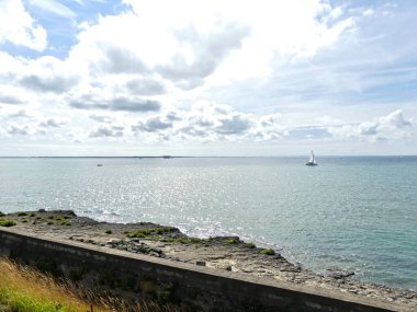 Ile d 'Aix, Ağustos 2024 Fransa' nın Atlantik kıyısındaki görkemli Ile d 'Aix' i ziyaret edin. 