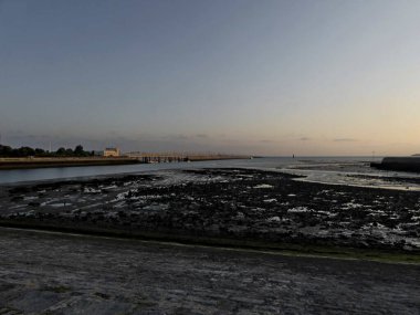 La Rochelle Fransa 'nın Atlantik kıyısındaki muhteşem La Rochelle şehrini ziyaret edin.