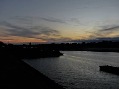 La Rochelle Fransa 'nın Atlantik kıyısındaki muhteşem La Rochelle şehrini ziyaret edin.