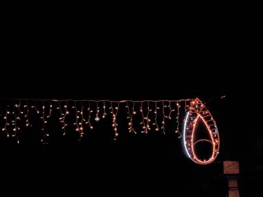 Grenoble, Fransa - Kasım 2023: Alpler 'in ortasındaki güzel Grenoble şehrini ziyaret edin - Kışın Alpler' in manzarası - Üniversite kampüs turu