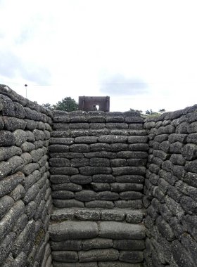 Vimy, Mayıs 2025: Kanada 'nın 1. Dünya Savaşı anıtı 145 numaralı tepeyi ziyaret edin - 1.