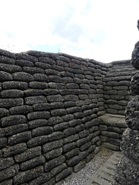 Vimy, Mayıs 2025: Kanada 'nın 1. Dünya Savaşı anıtı 145 numaralı tepeyi ziyaret edin - 1.