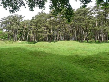 Vimy, Mayıs 2025: Kanada 'nın 1. Dünya Savaşı anıtı 145 numaralı tepeyi ziyaret edin - 1.