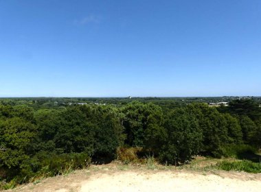 Carnac, Ağustos 2025: Dünyanın en büyük megalitik kompleksini ziyaret edin - Menhir hizalamalarının görünümü