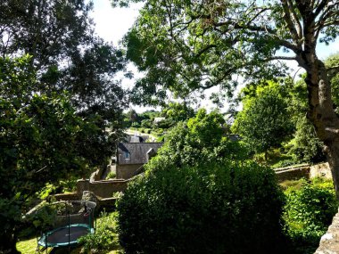 Ile-aux-Moines, Ağustos 2025: Brittany 'deki Morbihan Körfezi' nde Ile-aux-Moines civarında yürüyüş