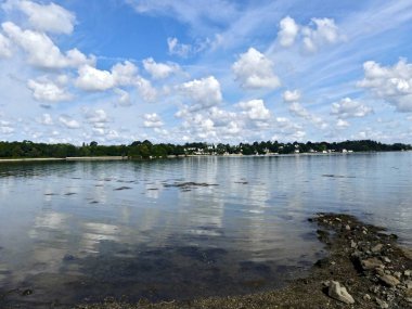 Ile-aux-Moines, Ağustos 2025: Brittany 'deki Morbihan Körfezi' nde Ile-aux-Moines civarında yürüyüş