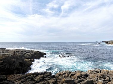 Quiberon, Ağustos 2025: Britanya 'nın Morbihan Körfezi' nde Quiberon yarımadasında yürüyüş