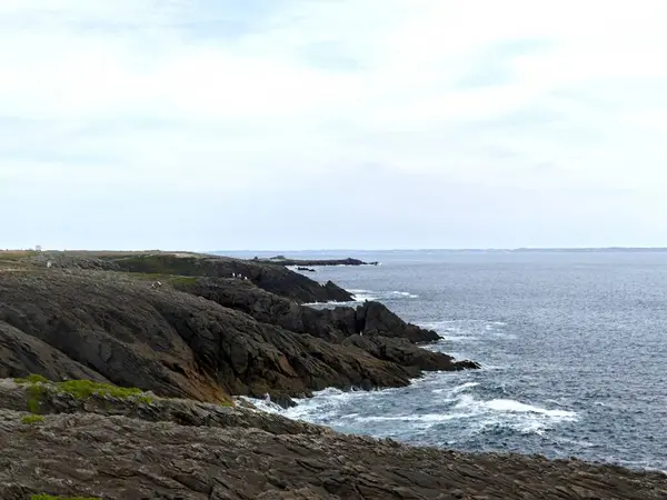 Quiberon, Ağustos 2025: Britanya 'nın Morbihan Körfezi' nde Quiberon yarımadasında yürüyüş