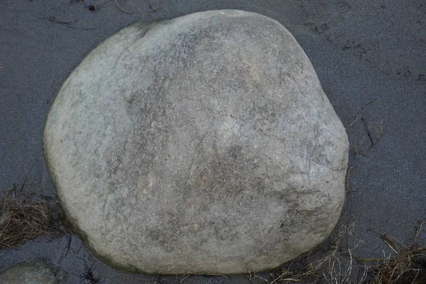 Сильний Великий Камінь Білому Піску — стокове фото