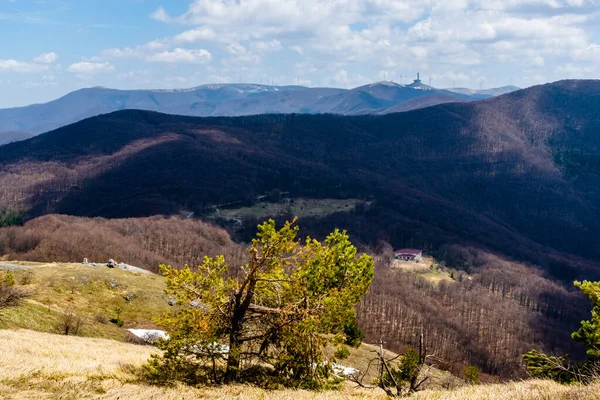 Stara planina 'dan dağ manzarası, Bulgaristan' daki Bolkanlar