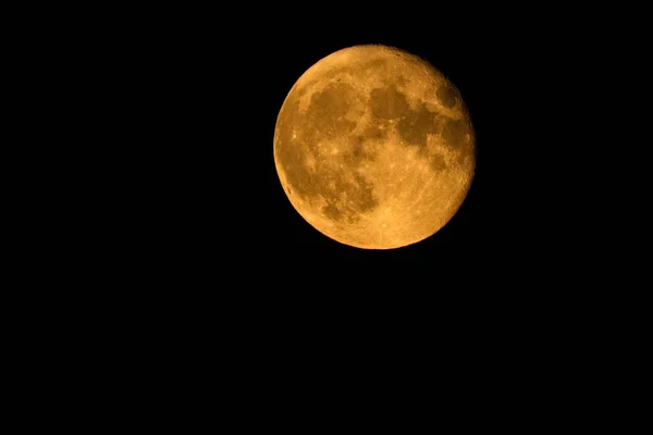 Светящаяся Полная Луна Темном Небе — стоковое фото