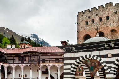 Rila (Rila Manastırı), Bulgaristan 'daki Aziz İvan Manastırı (John)